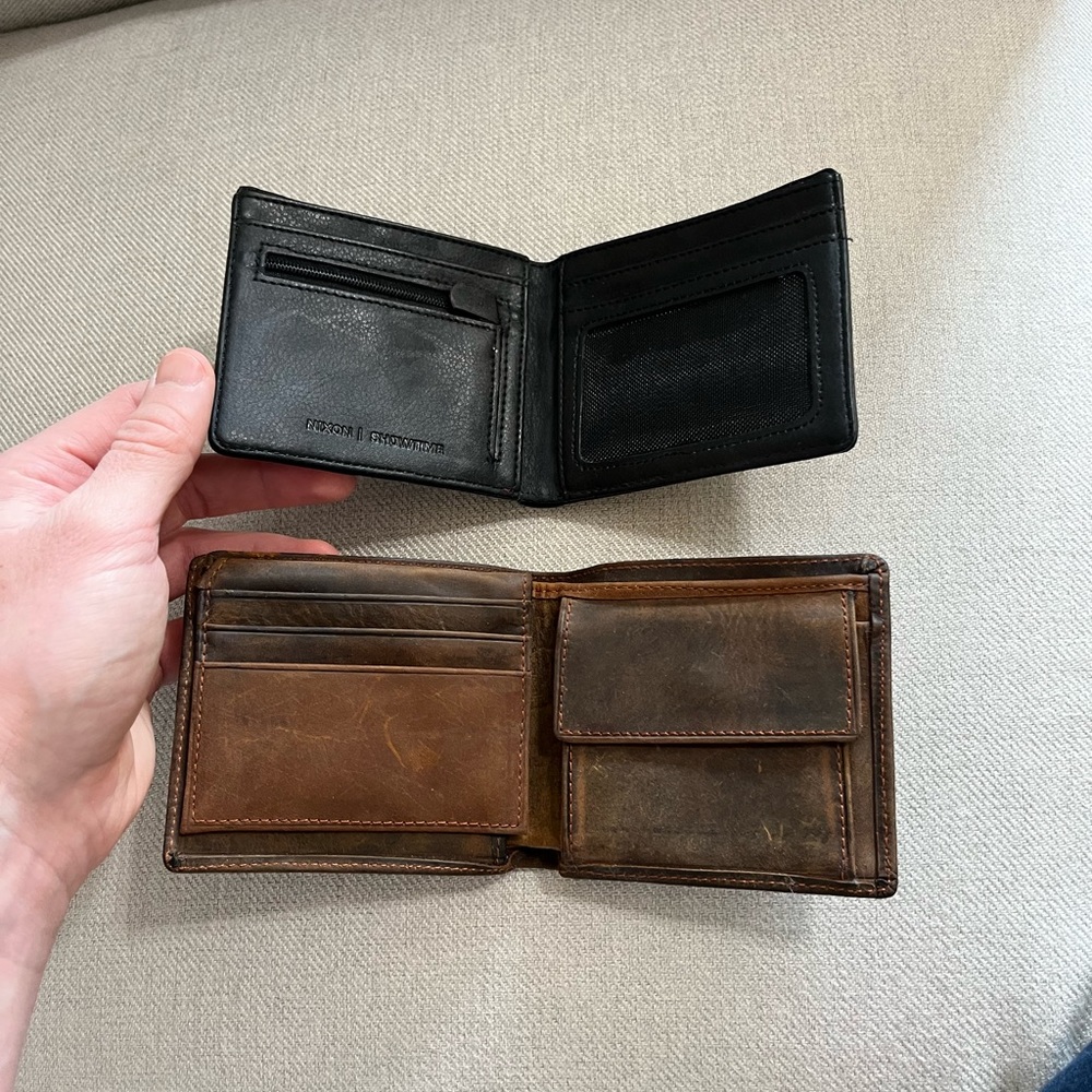 Men’s wallets - Picture 2 of 4